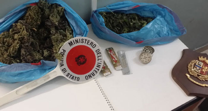 Barrafranca, arrestato un giovane per produzione e spaccio di marijuana