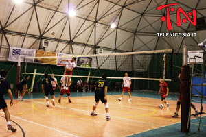 Volley maschile, Nicosia-Peloro 1-3