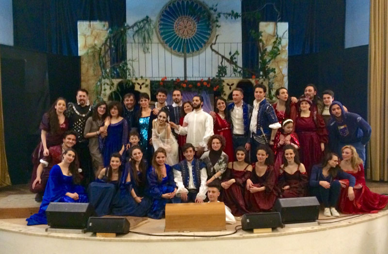 Nissoria, grande successo per il musical ‘’Romeo e Giulietta’’ della compagnia ‘’Corincanto’’