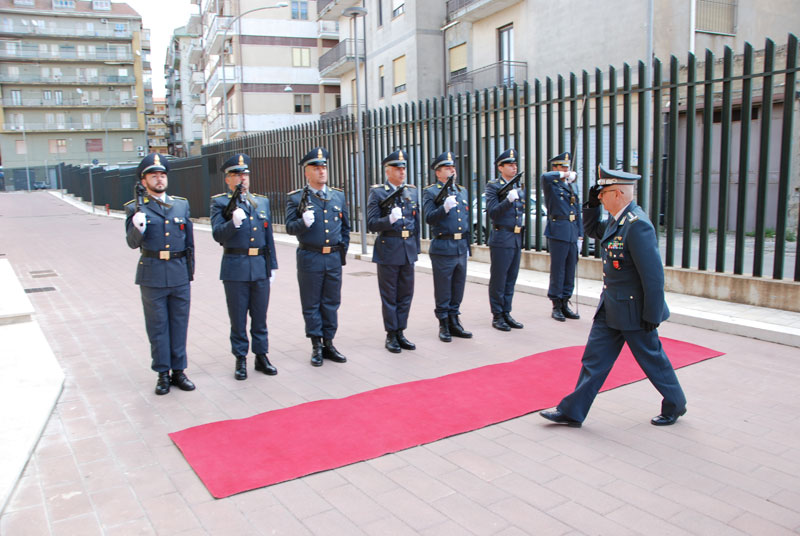 Guardia di Finanza: Visita ispettiva del Comandante Interregionale dell’Italia Sud-Occidentale - Generale di Corpo d’Armata Filippo Ritondale - al Comando Provinciale di Enna