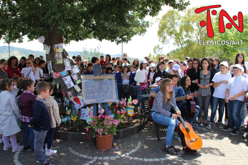 Nicosia, gli alunni della scuola ricordano la strage di Capaci