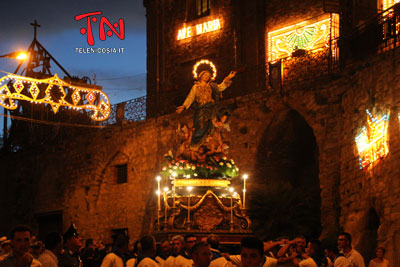 Nicosia, la processione dell’Assunta