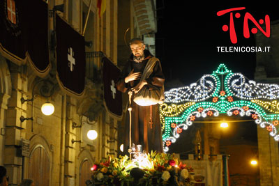 Nicosia, la processione di San Felice