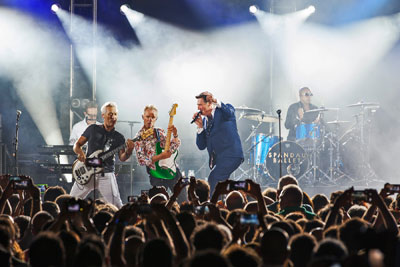 Gli Spandau Ballet infiammano il pubblico con un live d’autore al Sicilia Outlet Village