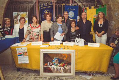 Leonforte, grande successo per il concorso di pittura estemporanea gestito dalla FIDAPA all’interno della 34ma sagra delle pesche e dei prodotti tipici