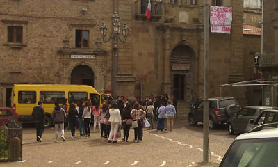 Capizzi, gli studenti pendolari protestano per il taglio degli abbonamenti ai pullman