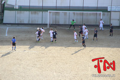 Calcio, in Prima Categoria Nicosia-Chiaramontana Mussomeli 1-0, vittoria in extremis dei biancorossi