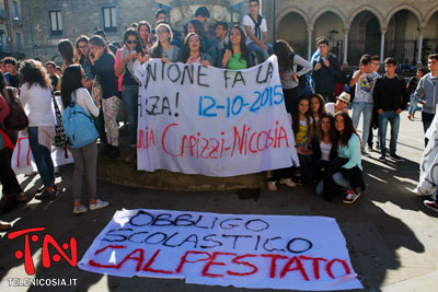 La protesta degli studenti capitini, la marcia da Capizzi a Nicosia