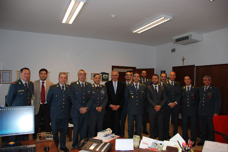 Visita del Questore di Enna al comando provinciale della Guardia di Finanza