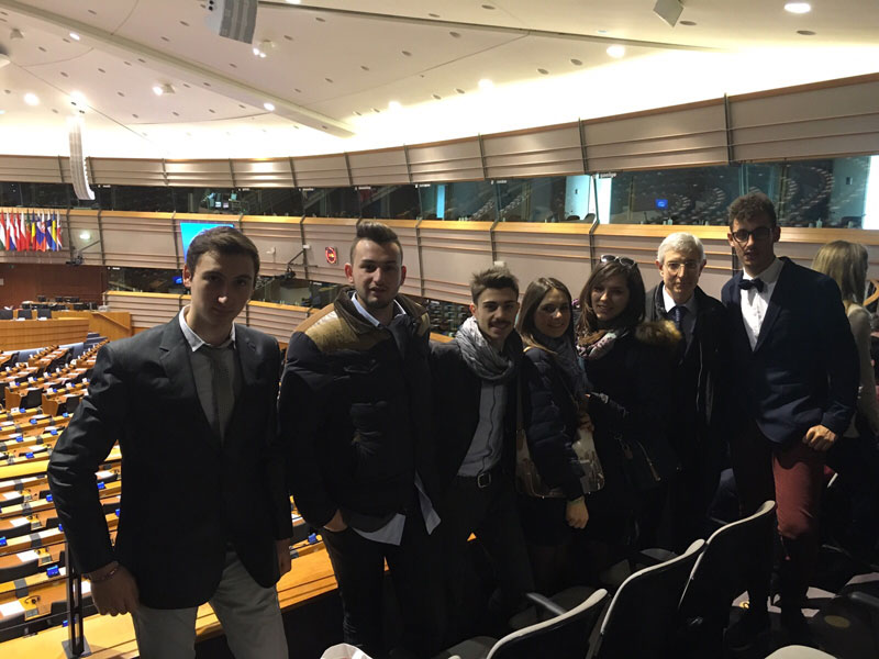 Nicosia, gli studenti del Volta in visita al parlamento europeo di Bruxelles