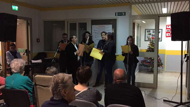 Leonforte, concerto di chiusura all’ R.S.A. Ferro Branciforti Capra ad opera del ‘’Coro Arcobaleno’’