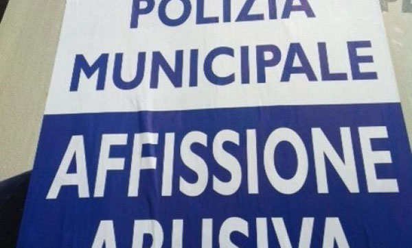 Nicosia, scatta il divieto di affissione di locandine e manifesti non autorizzati