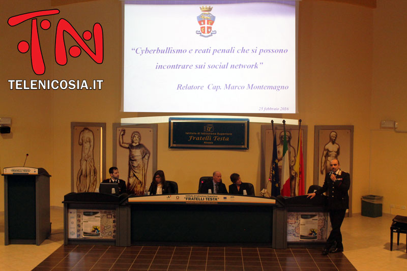 Nicosia, conferenza sul Cyberbullismo al Liceo Testa