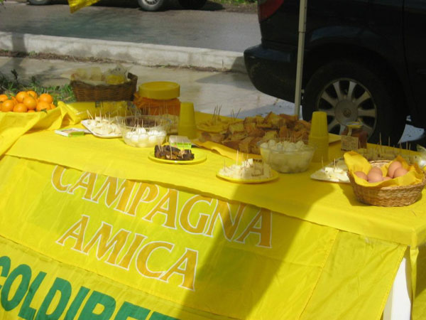 Nicosia, torna in piazza Garibaldi il mercato di ‘’Campagna Amica’’