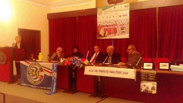 Enna, presentato il torneo di calcio a 5 Pasqua 2016