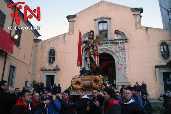 Nicosia, la festa di San Michele Arcangelo