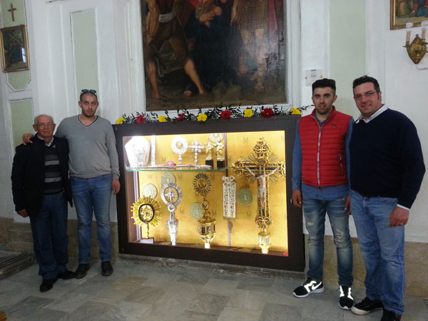 Gangi, esposizione permanente oggetti processionali del settecento nella chiesa di San Cataldo