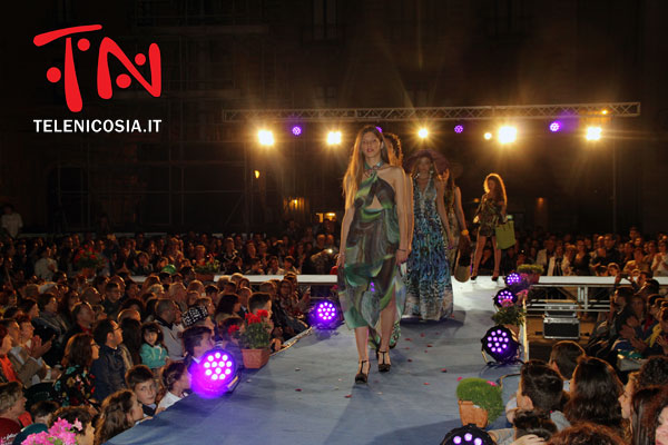 Piazza Garibaldi gremita per il ‘’Nicosia Fashion Night’’