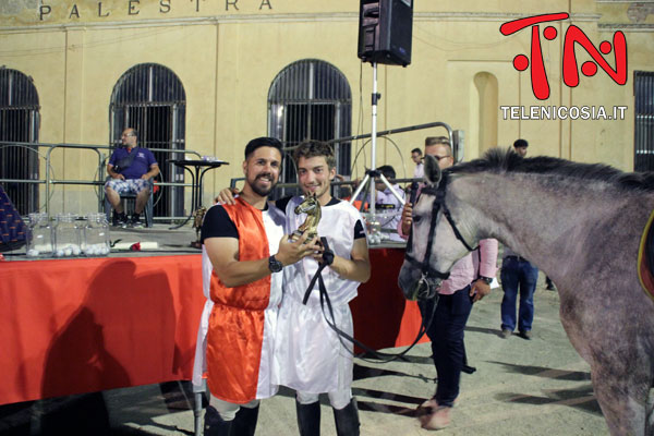 Jader Castrogiovanni vince la seconda edizione della Giostra Equestre della Nobiltà Nicosiana