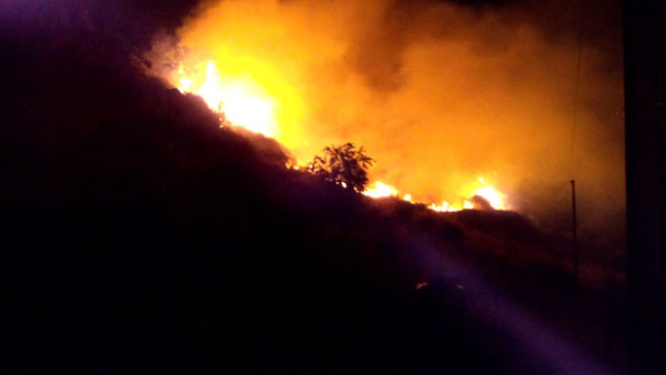 Nicosia, il grande apporto dei volontari per domare gli incendi