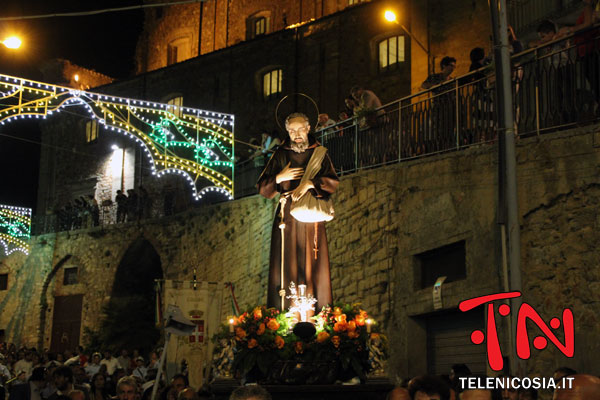 Nicosia, la processione di San Felice