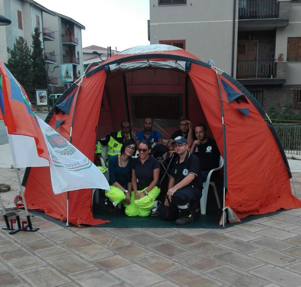 Troina, consegnata alla Croce Rossa la raccolta di solidarietà per le popolazioni terremotate del centro Italia