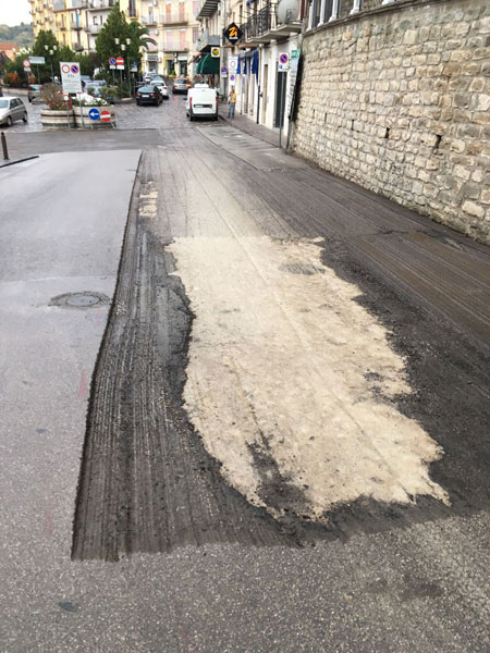 Nicosia, continuano i lavori di manutenzione stradale nel centro urbano