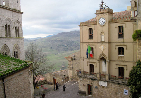 Gangi, Comune e Università rinnovano convenzione per tirocinio formativo