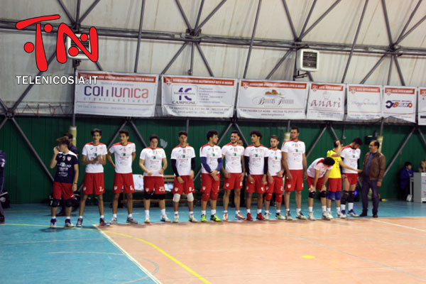 Volley maschile serie D, il Città di Nicosia vince la prima partita di campionato