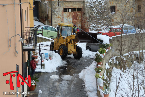 Emergenza neve a Nicosia, il punto della situazione