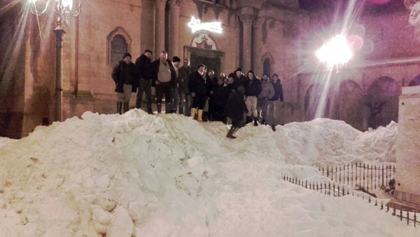 Capizzi, continuano gli interventi di ripristino della viabilità, ma si prospettano nuove nevicate