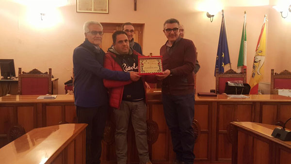 Troina, si è svolta il 10 febbraio la premiazione di ''Natale in Vetrina 2016''