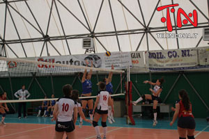 Volley, NAF Nicosia-Clan dei Ragazzi 3-0