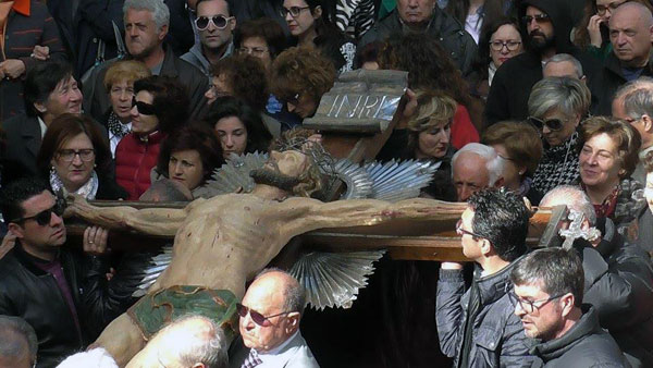 Nicosia, grande partecipazione per la processione del Padre della Provvidenza