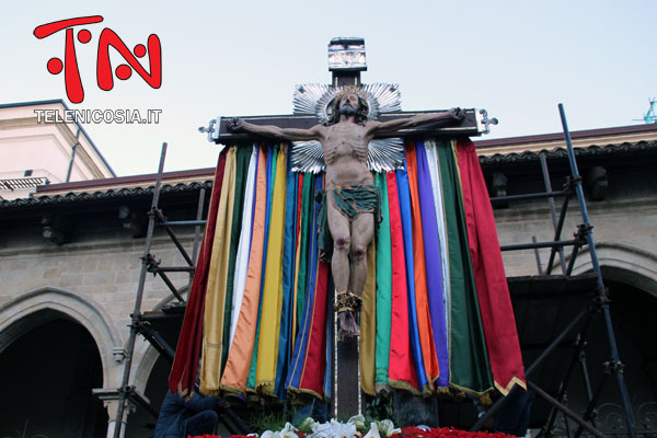 Nicosia, il Venerdì Santo con la Processione del Padre della Provvidenza