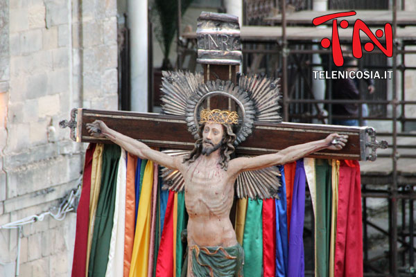 Nicosia, il Venerdì Santo con la Processione del Padre della Provvidenza