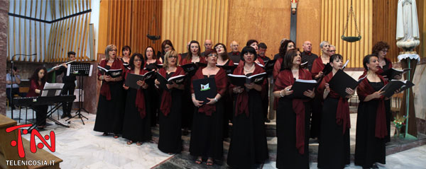 Nicosia, ottimo concerto del coro lirico sinfonico Città di Enna