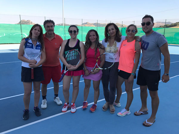 Le donne del Nicosia Tennis Club vincono il campionato femminile D3