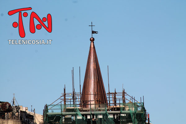 Nicosia, completata la cuspide della torre campanaria