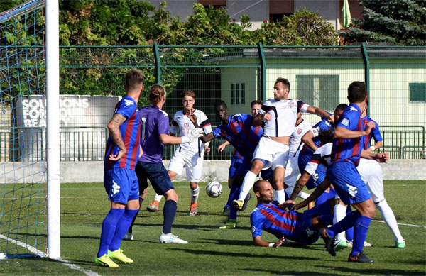 Calcio serie D, un Troina corsaro batte fuori casa il Gelbison