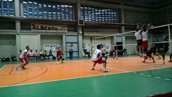 Pallavolo maschile, in amichevole i Diavoli Rossi Nicosia battono fuori casa l’Aquila Bronte