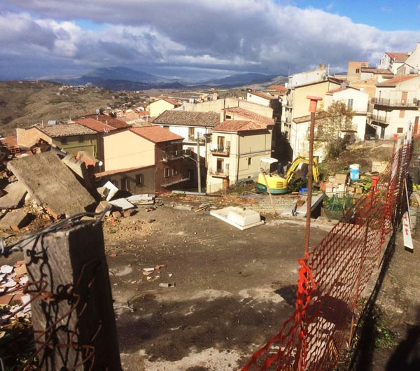 Troina, partiti i lavori per la costruzione del parcheggio tra le vie Sotera, Fontanelle, Marchesino e Spirito Santo