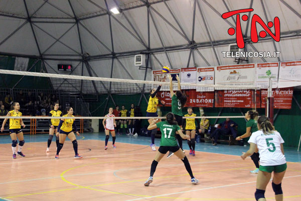 Pallavolo femminile serie D, sconfitta casalinga per la Naf Nicosia