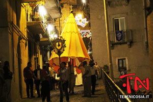 Nicosia, la processione dell’Assunta