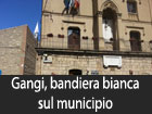 Gangi, sul municipio sventola bandiera bianca